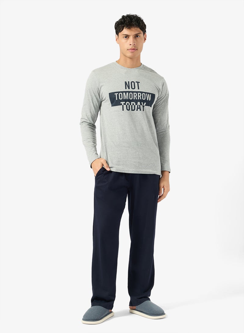 Seventy Five Printed Long Sleeve T-Shirt And Pyjamas Set - Image 5